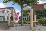 RS3008 Zitplek om boom 1