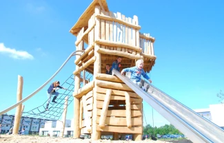 RS2540 Speeltoren 1