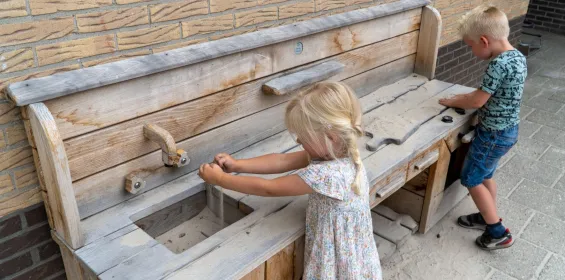 Schoolplein School met de Bijbel 5