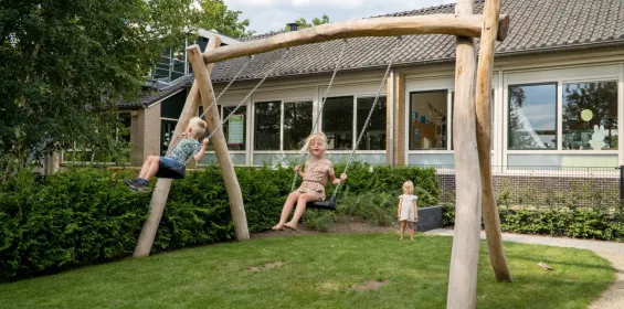 Schoolplein School met de Bijbel 7
