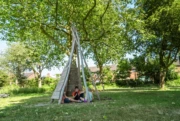 RS2111 Tipi met wandjes 1