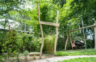 RS3122 Speeltuinpoortje 1